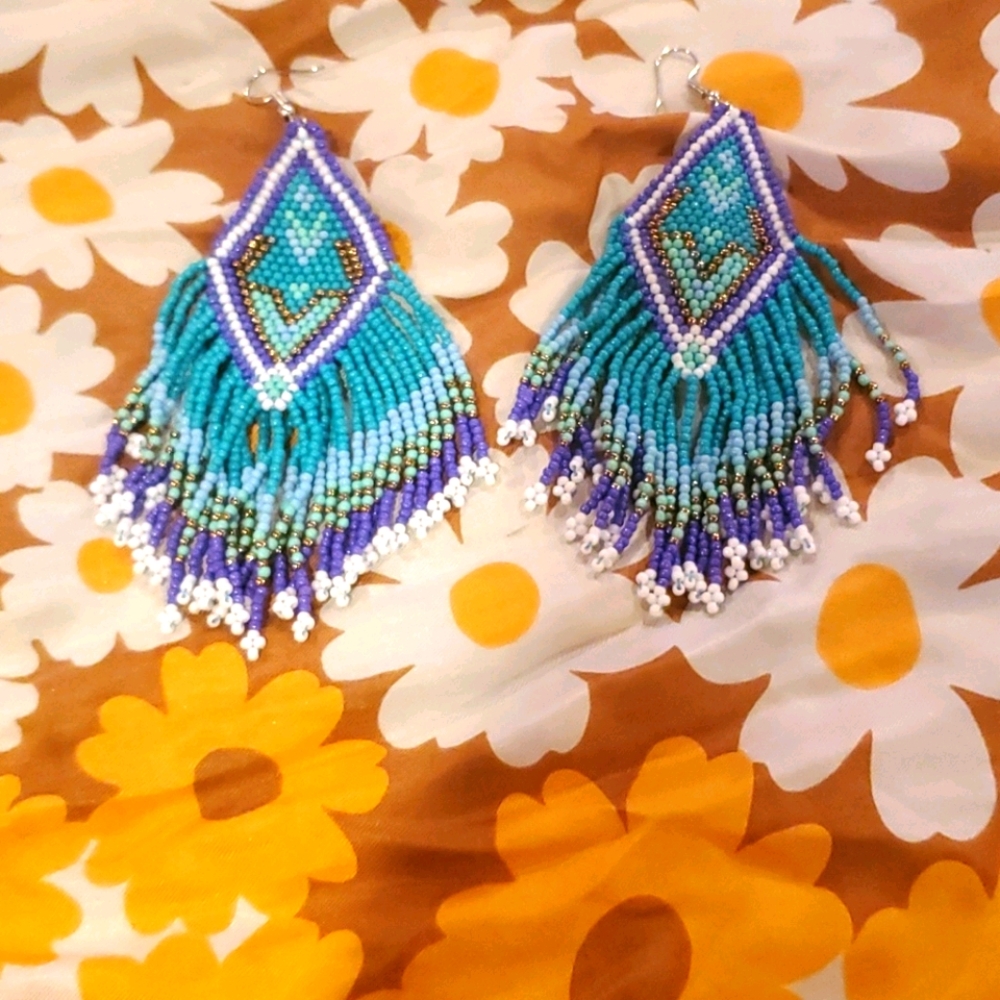~ Navajo inspired beaded earrings ~